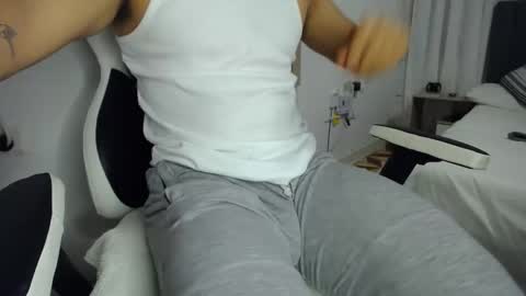 Snapshot of evans_king chatting on 30, 12, 2024 Evan online show from 30, 12, 2024