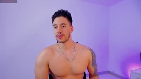 Snapshot of evans_opry1 chatting on 4, 10, 2025 E V A N S online show from 4, 10, 2025