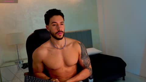 Snapshot of evans_opry1 chatting on 28, 2, 2026 E V A N S online show from 28, 2, 2026