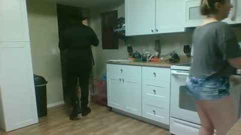 evanschris2048 online show from 3, 3, 2025