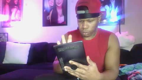 evanschris2048 online show from 9, 3, 2025