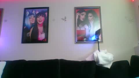 evanschris2048 online show from 9, 3, 2025