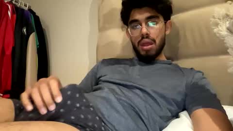 Snapshot of evansjacob chatting on 4, 11, 2025 evansjacob online show from 4, 11, 2025