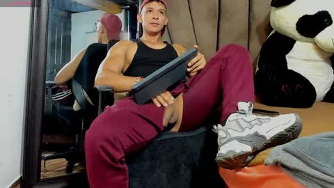   online show from 5, 2, 2025