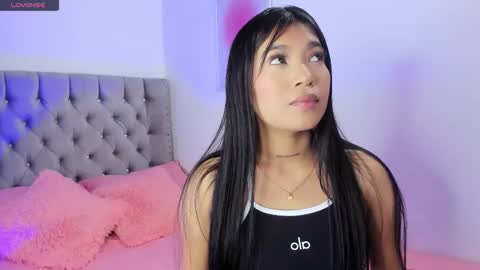 Eva Olimpo online show from 22, 10, 2025