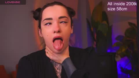 Snapshot of evarabbit chatting on 19, 4, 2026 Eva online show from 19, 4, 2026