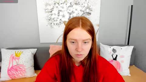 Snapshot of evarey_ chatting on 25, 11, 2025 Adelina online show from 25, 11, 2025