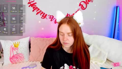 Snapshot of evarey_ chatting on 5, 2, 2026 Adelina online show from 5, 2, 2026