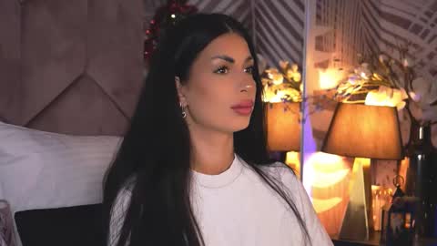 Snapshot of evarhea chatting on 8, 1, 2026 EvaRhea online show from 8, 1, 2026