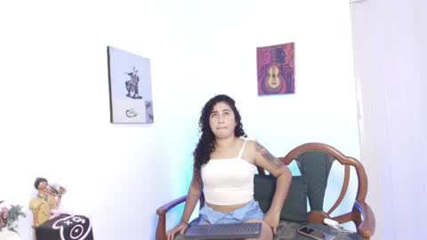 Snapshot of evarouseee chatting on 10, 7, 2026 evarouseee online show from 10, 7, 2026