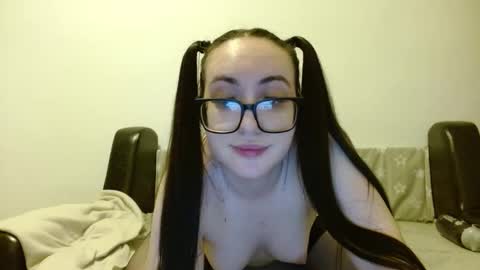 EvaRyde online show from 5, 1, 2026