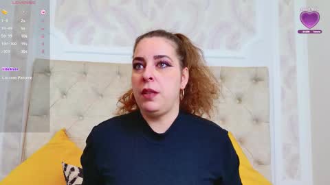 Snapshot of evasinclairr chatting on 4, 3, 2026 evasinclairr online show from 4, 3, 2026