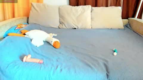 Snapshot of evasunshine18 chatting on 6, 2, 2026 Eva online show from 6, 2, 2026