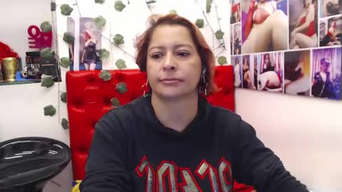 Eva Twiss online show from 14, 2, 2025