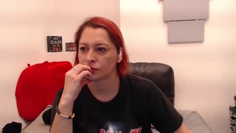 Eva Twiss online show from 30, 3, 2026