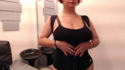 Snapshot of evatwiss chatting on 18, 5, 2026 Eva Twiss online show from 18, 5, 2026