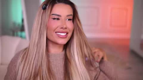 Snapshot of evazane chatting on 30, 11, 2025 Eva online show from 30, 11, 2025