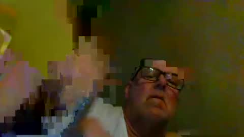 Snapshot of eve1luvsray chatting on 22, 1, 2025 eve1luvsray online show from 22, 1, 2025