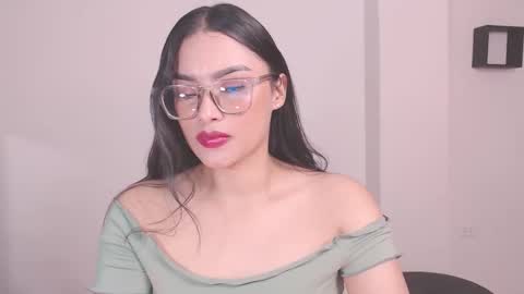 Snapshot of eve_rox18 chatting on 15, 3, 2026 Eve Rox18 online show from 15, 3, 2026