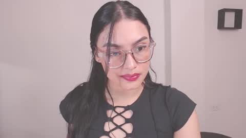 Snapshot of eve_rox18 chatting on 27, 3, 2026 Eve Rox18 online show from 27, 3, 2026