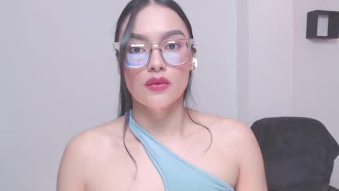 Snapshot of eve_rox18 chatting on 19, 4, 2026 Eve Rox18 online show from 19, 4, 2026