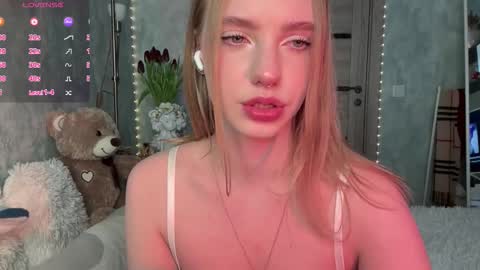 Snapshot of evedarkside chatting on 11, 3, 2026 evedarkside online show from 11, 3, 2026