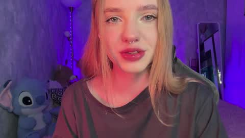 Snapshot of evedarkside chatting on 2, 4, 2026 evedarkside online show from 2, 4, 2026