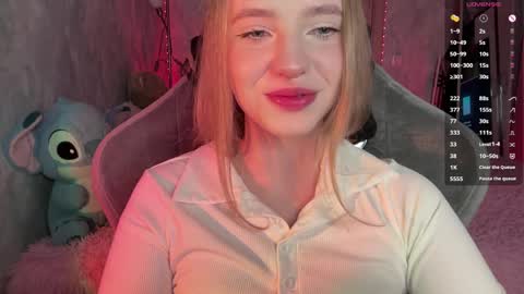 Snapshot of evedarkside chatting on 10, 4, 2026 evedarkside online show from 10, 4, 2026