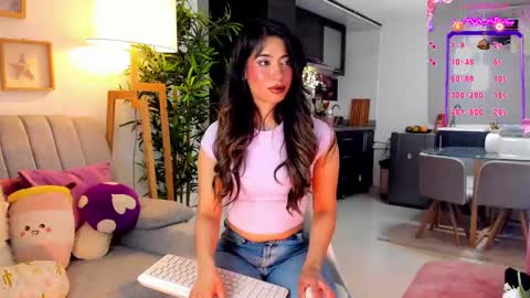 Snapshot of eveekendal_ chatting on 8, 10, 2025  Eve  online show from 8, 10, 2025