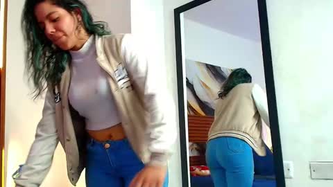 Snapshot of evelin_thompsson chatting on 20, 11, 2025 cielo online show from 20, 11, 2025