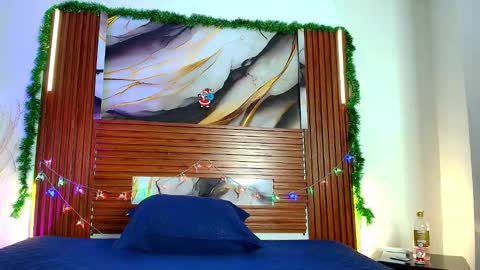 Snapshot of evelin_thompsson chatting on 3, 12, 2025 cielo online show from 3, 12, 2025