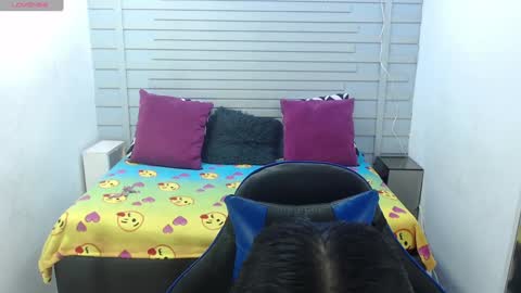 evelin zaens online show from 9, 2, 2025