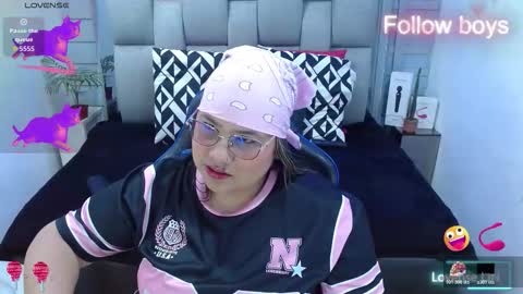 Snapshot of evelin_zaens chatting on 8, 1, 2026 evelin zaens online show from 8, 1, 2026