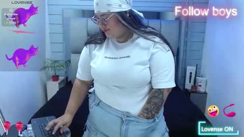 Snapshot of evelin_zaens chatting on 17, 1, 2026 evelin zaens online show from 17, 1, 2026