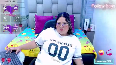 Snapshot of evelin_zaens chatting on 5, 2, 2026 evelin zaens online show from 5, 2, 2026