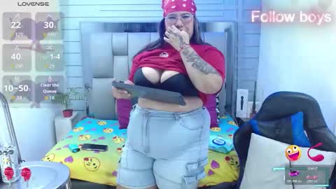 Snapshot of evelin_zaens chatting on 27, 2, 2026 evelin zaens online show from 27, 2, 2026