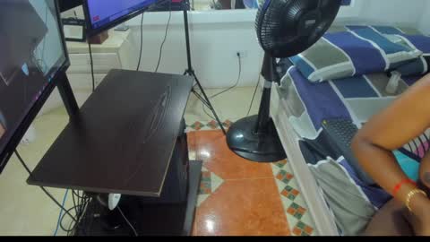 DAYANITA online show from 11, 1, 2025