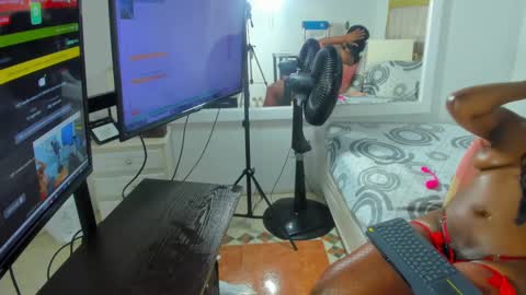 DAYANITA online show from 10, 2, 2025