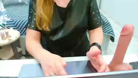 evelove online show from 19, 4, 2026