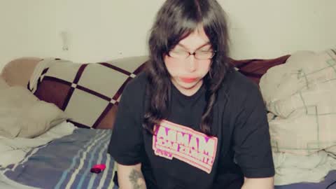 Snapshot of evelyn420521 chatting on 10, 1, 2025 evelyn420521 online show from 10, 1, 2025