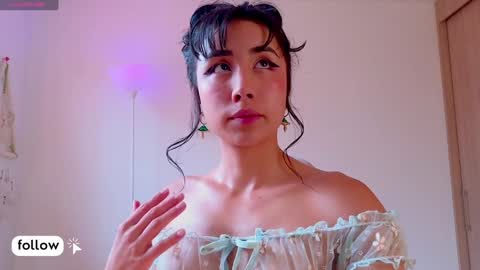 Snapshot of evelyn_chelle chatting on 3, 2, 2025 Im Eve or Chelle Next Stream 191224 online show from 3, 2, 2025