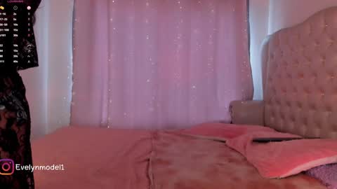 evelyn evelyn online show from 11, 1, 2025