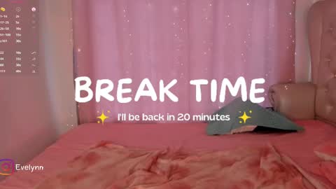 evelyn evelyn online show from 4, 3, 2025