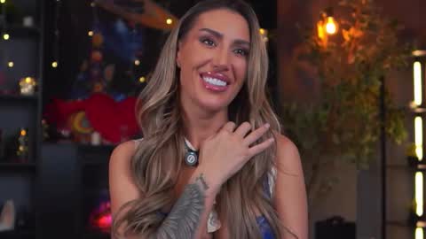 Snapshot of evelyn_evyy chatting on 22, 2, 2026 Evelyn online show from 22, 2, 2026