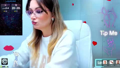 evelyne_rose online show from 18, 12, 2025