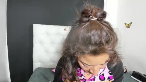 Snapshot of evelynesex chatting on 24, 2, 2026 Evelyne online show from 24, 2, 2026