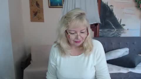 BarbaraBlondy online show from 14, 11, 2025