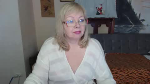 BarbaraBlondy online show from 17, 12, 2025
