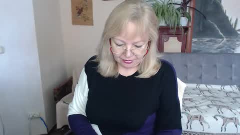 BarbaraBlondy online show from 4, 2, 2026