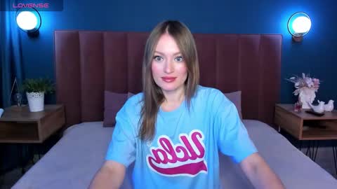 Evelyn online show from 23, 11, 2025